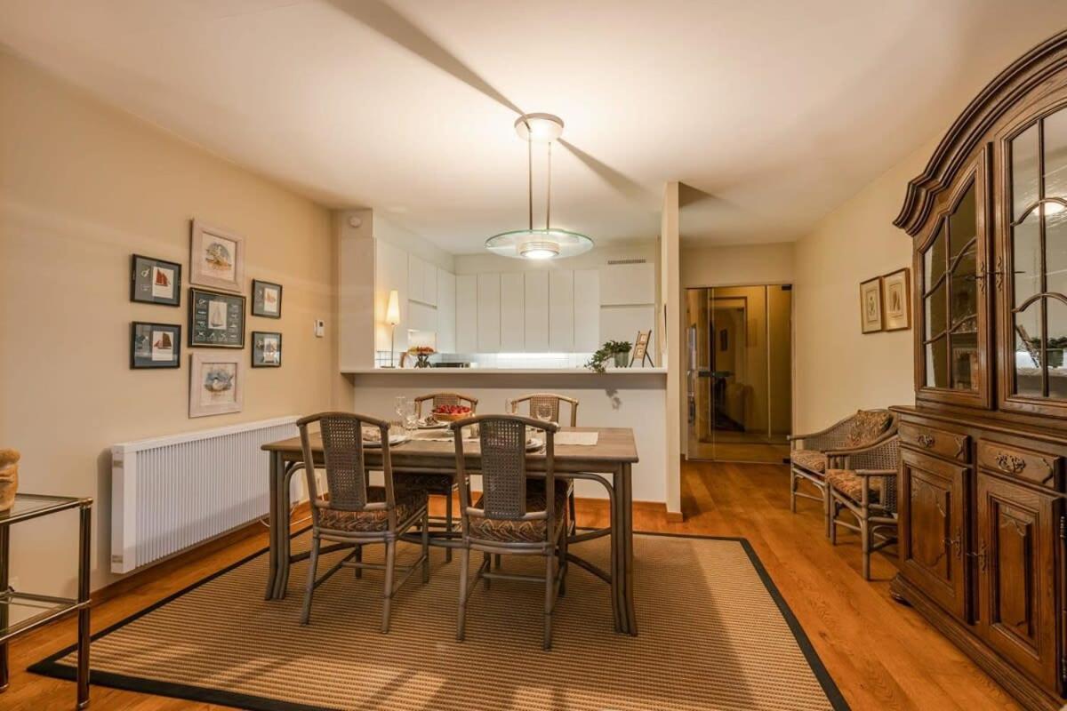 Huswell - Authentic Apartment With Terraces And Parking Knokke-Heist Dış mekan fotoğraf