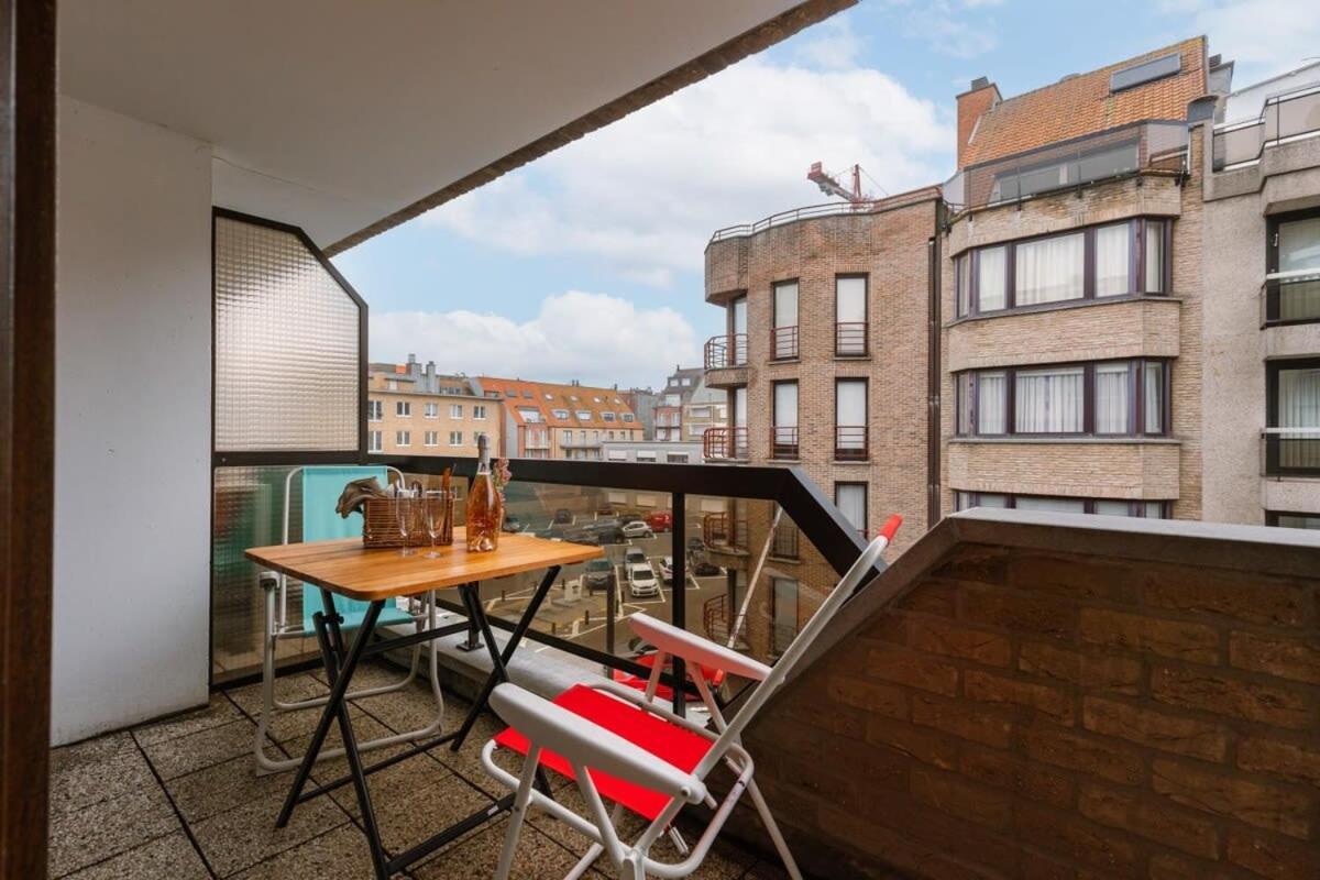 Huswell - Authentic Apartment With Terraces And Parking Knokke-Heist Dış mekan fotoğraf