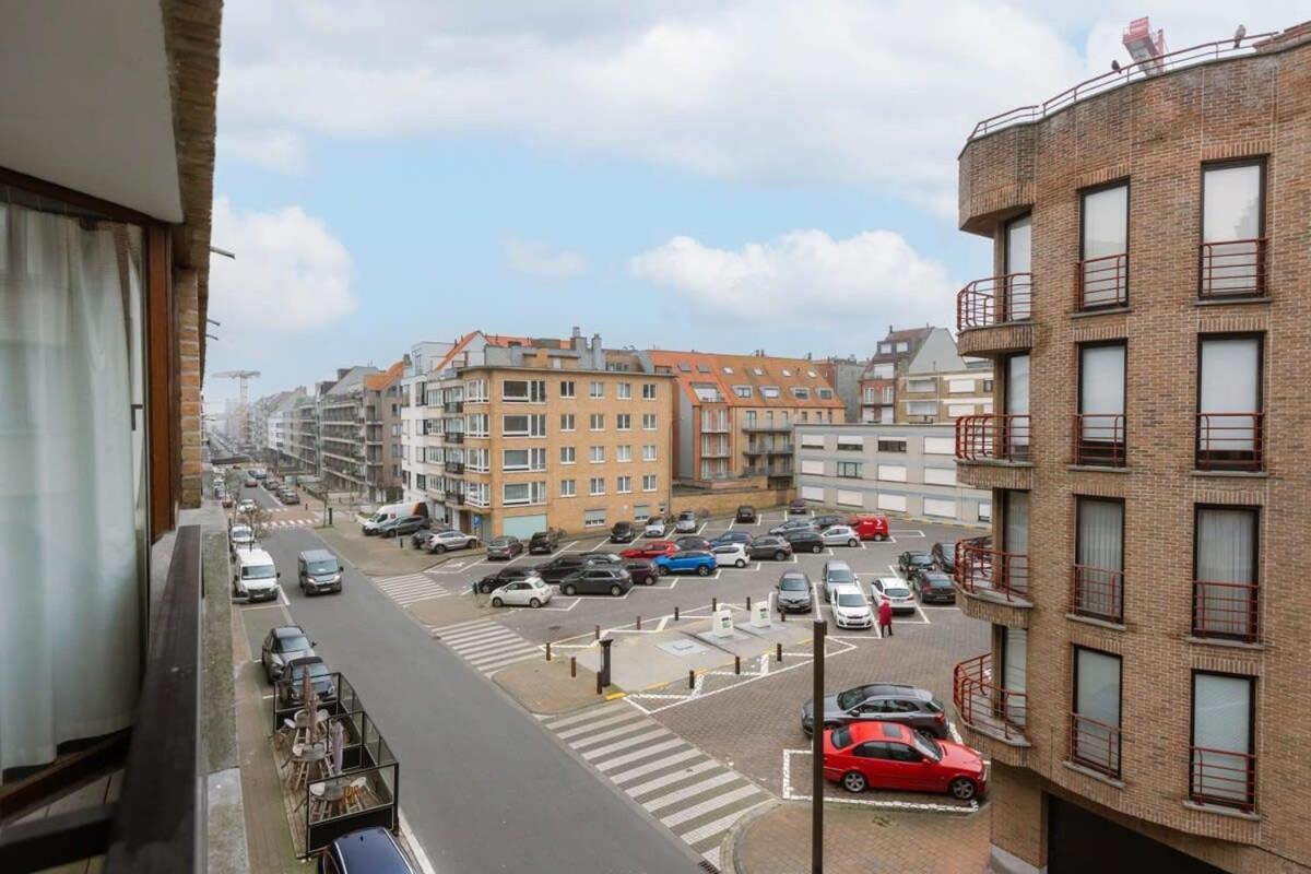 Huswell - Authentic Apartment With Terraces And Parking Knokke-Heist Dış mekan fotoğraf