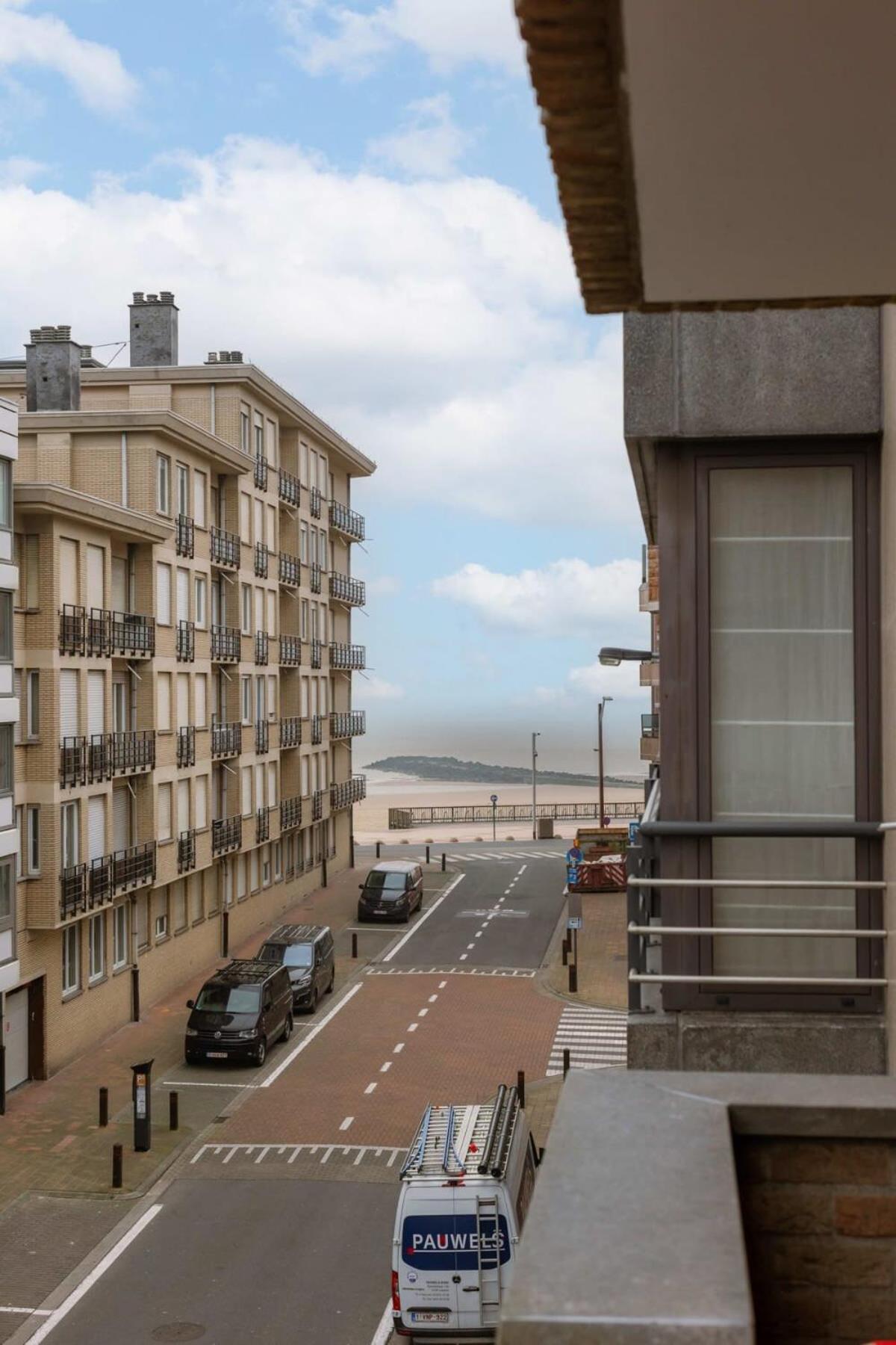 Huswell - Authentic Apartment With Terraces And Parking Knokke-Heist Dış mekan fotoğraf